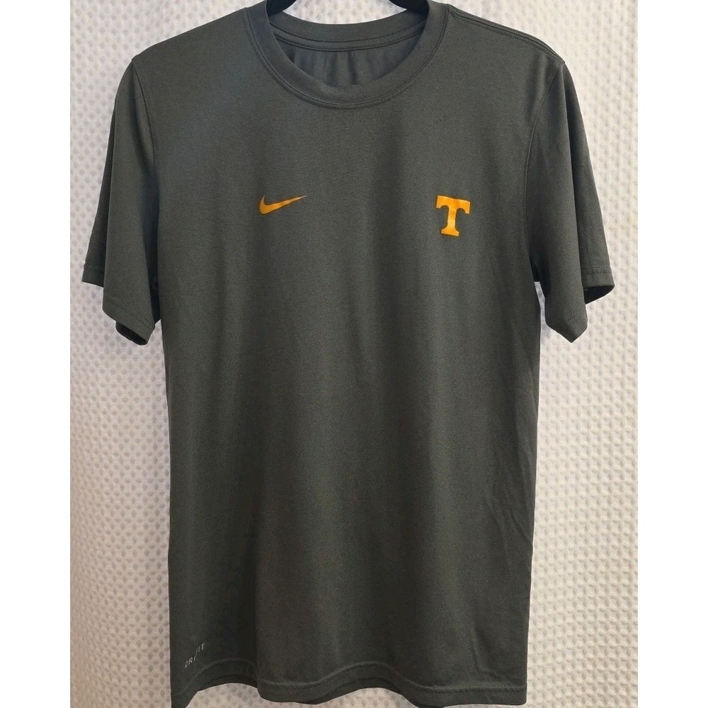 Grey Nike Dri Fit Tennessee Volunteers Short Sleeve T Shirt Small Team Issue